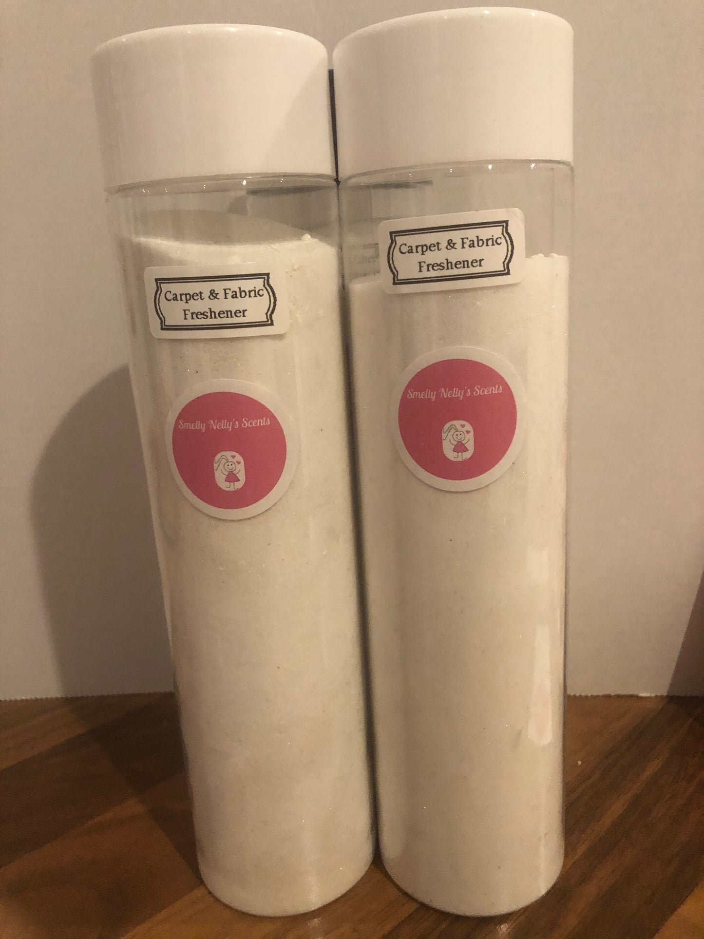 Fabric, carpet and mattress deodorising powder