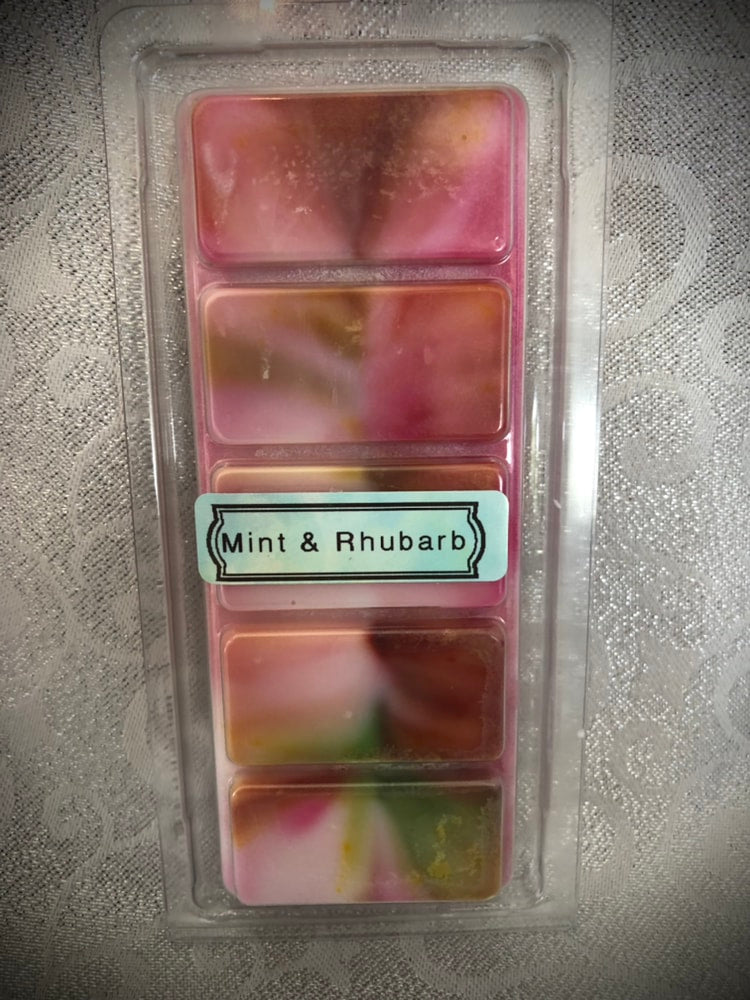 Mint and Rhubarb snapbar